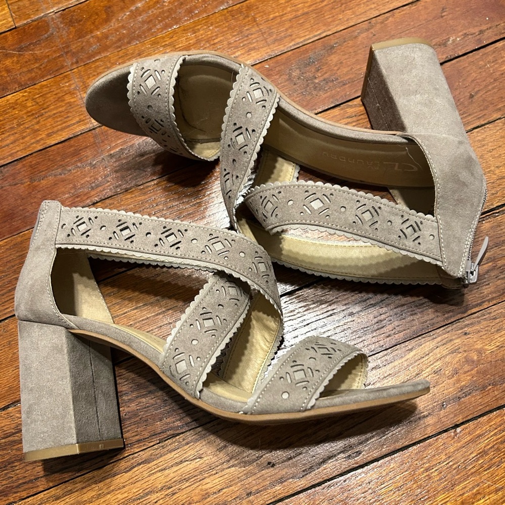 CL by Laundry Strappy Heels Taupe 8.5